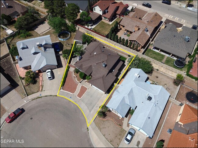 Building Photo - 1857 Ralph Janes Pl