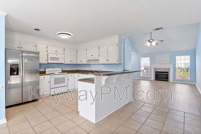 Building Photo - 4023 Rosedale Pl