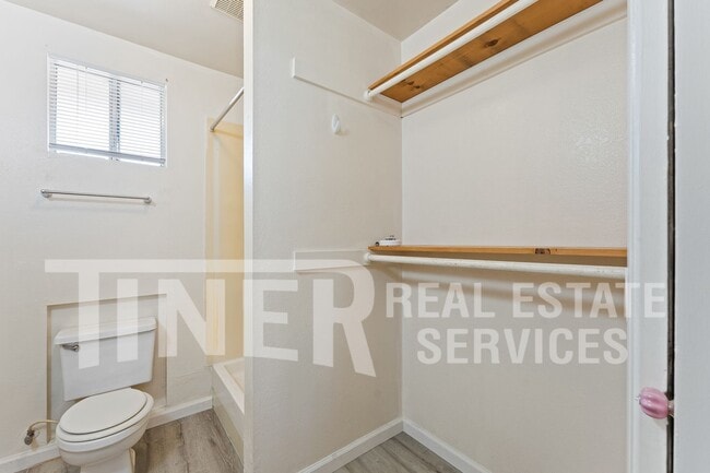 Building Photo - 4201 53rd St