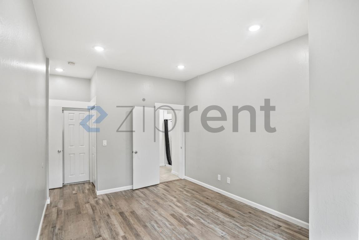 Building Photo - 1202 Adeline St