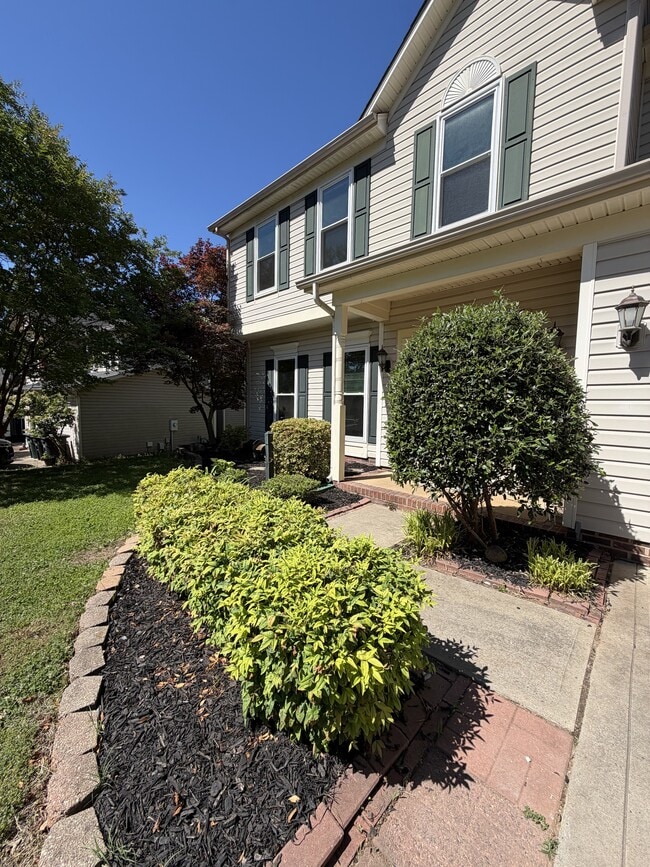 Building Photo - 5938 Brookstone Dr NW