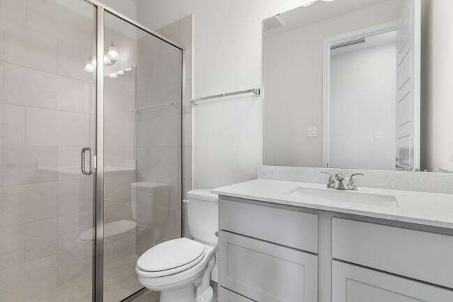 Building Photo - 2832 Saltwood Ct