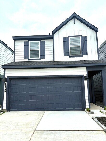 Primary Photo - 2925 Amherst Meadow Ln