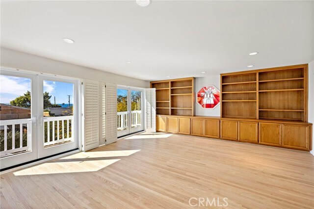 Building Photo - 508 Seaview St