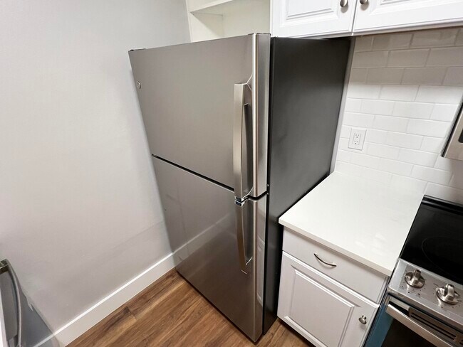 Building Photo - 6341 Chasewood Dr