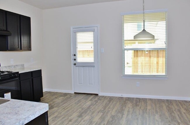 Building Photo - 9715 Cira Court