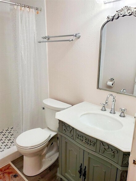 Building Photo - 3773 59th Ave W