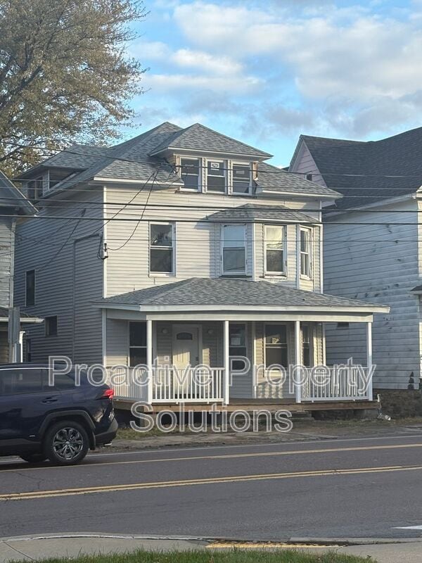 Building Photo - 415 S Main Ave