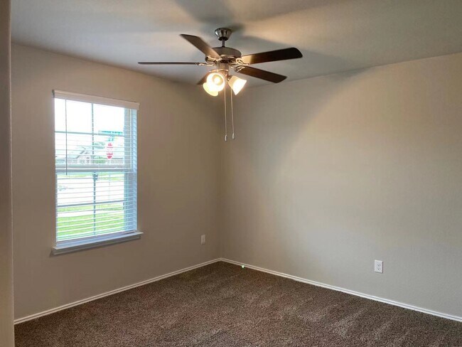 Building Photo - 1838 Gibbons Creek Dr