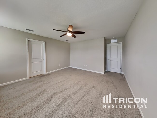 Building Photo - 86 Raphael Ln