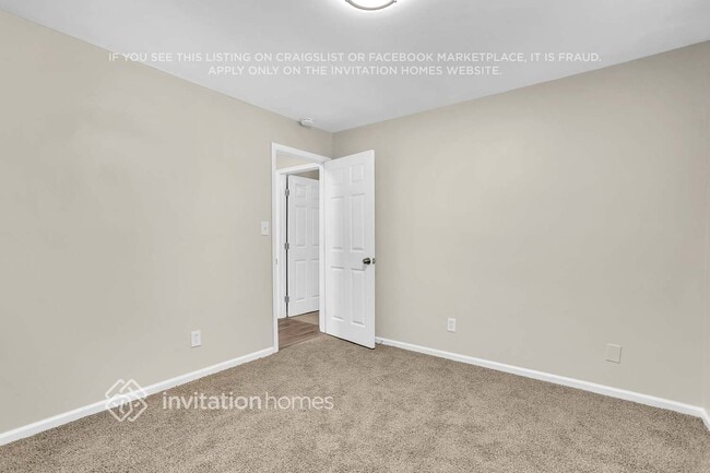 Building Photo - 6445 Tahoe Dr