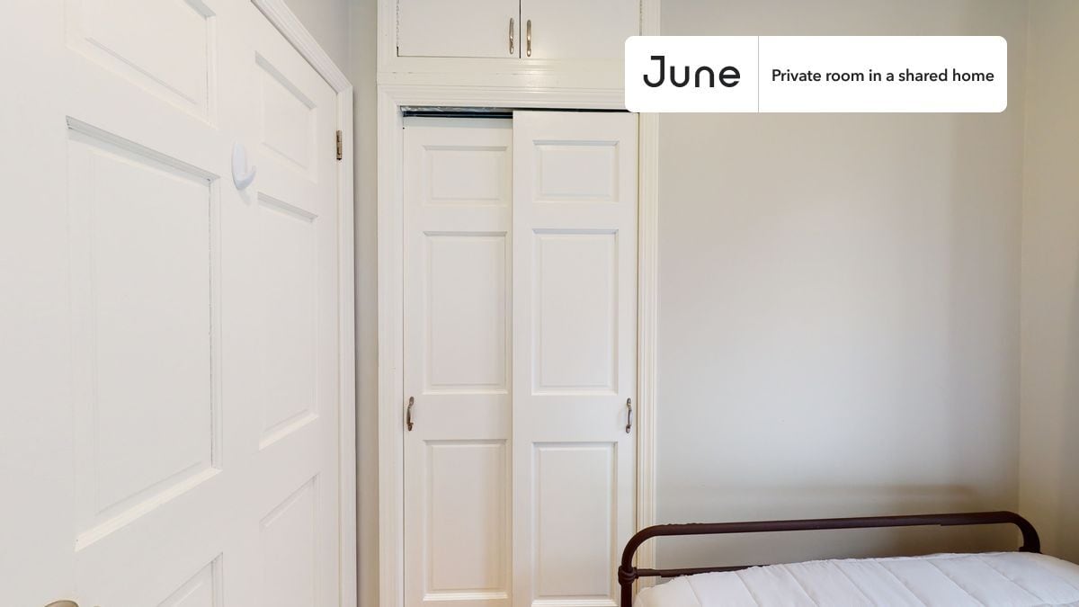 Building Photo - Room in Shared 4 bed/1 bath home in Hamilton Heights