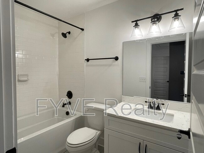 Building Photo - 300 Stewarts Ferry Pike