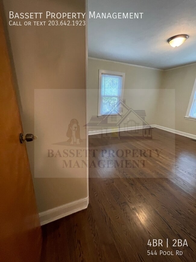 Building Photo - 544 Pool Rd