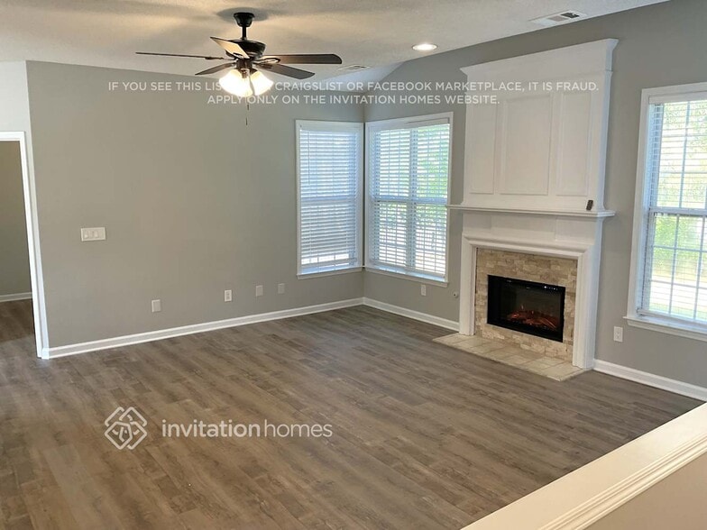 Building Photo - 313 Don Pierre Way