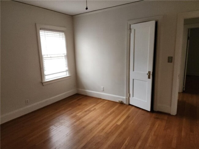 Building Photo - 836 Ponce De Leon Terrace NE