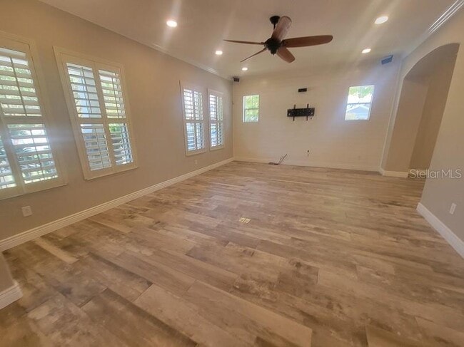 Building Photo - 3525 Pickerell Pl