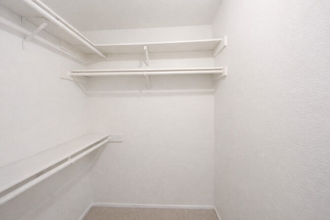 Building Photo - 14555 Wunderlich Dr