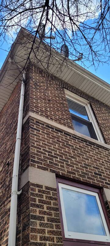 Building Photo - 8159 S Coles Ave