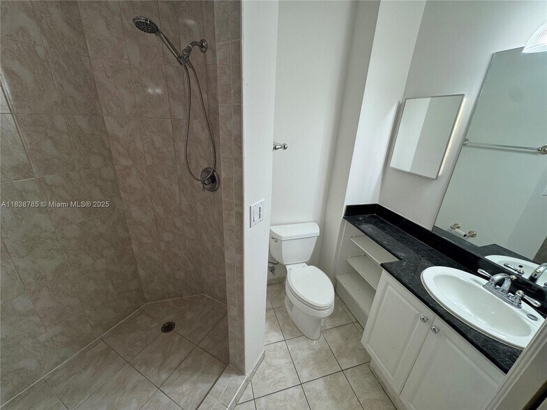 Building Photo - 626 Coral Way