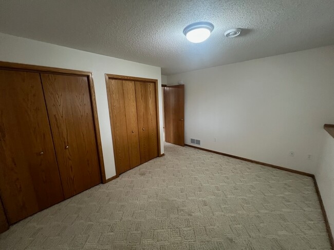 Building Photo - 4702 Curran Ct
