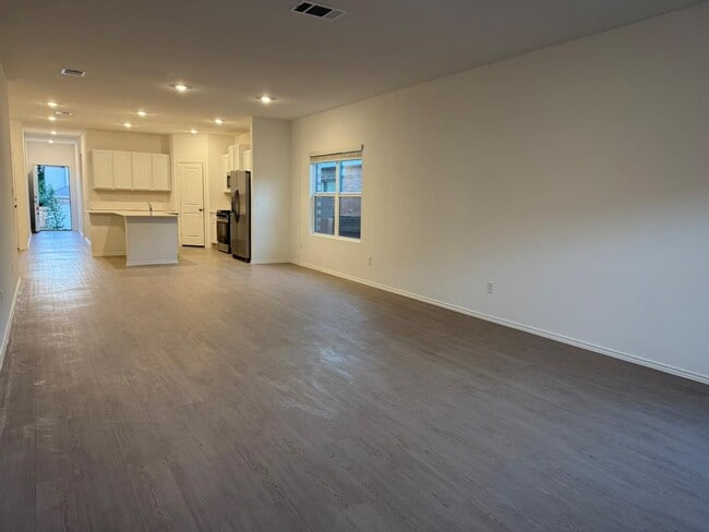 Building Photo - 163 Cibolo Crk Lp