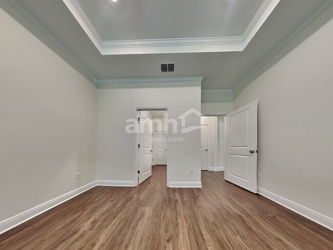 Building Photo - 6355 Emerald Hls Wy