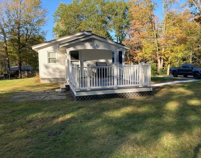 Building Photo - 286 Ceda Rd