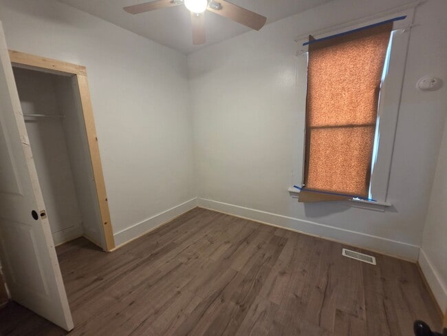 Building Photo - Lower newly remodeled 3 bedroom unit