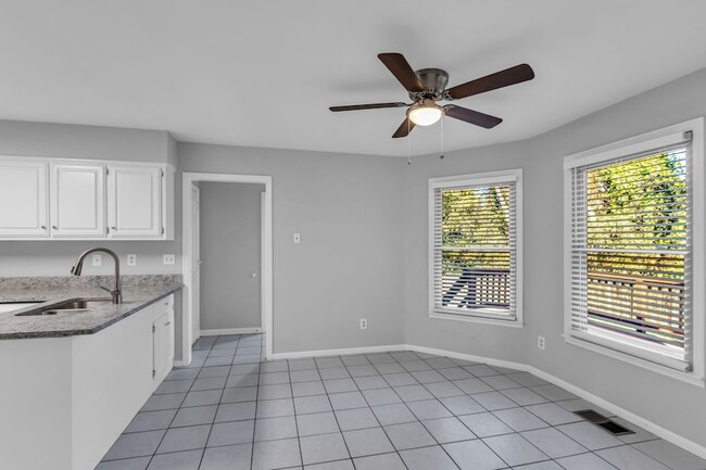 Building Photo - 2560 Choctaw Trce