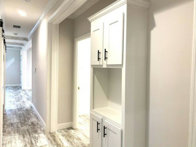 Building Photo - 515 Plymouth St