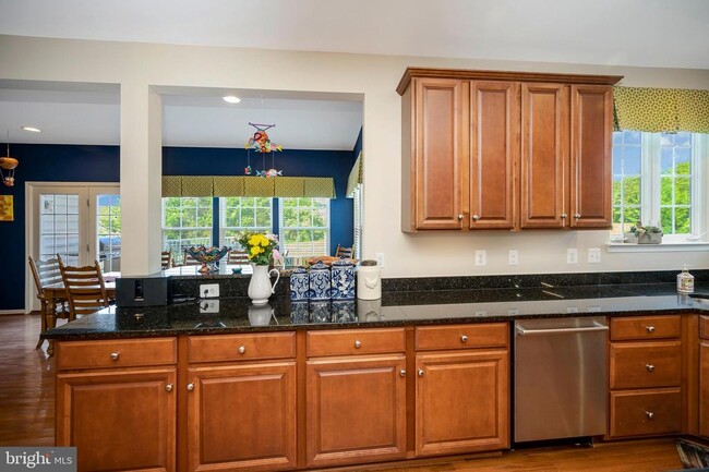 Building Photo - 7519 Edington Dr