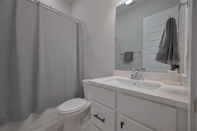 Building Photo - 26918 Arethusa Ct
