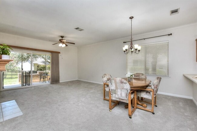 Building Photo - 508 Texas Dr