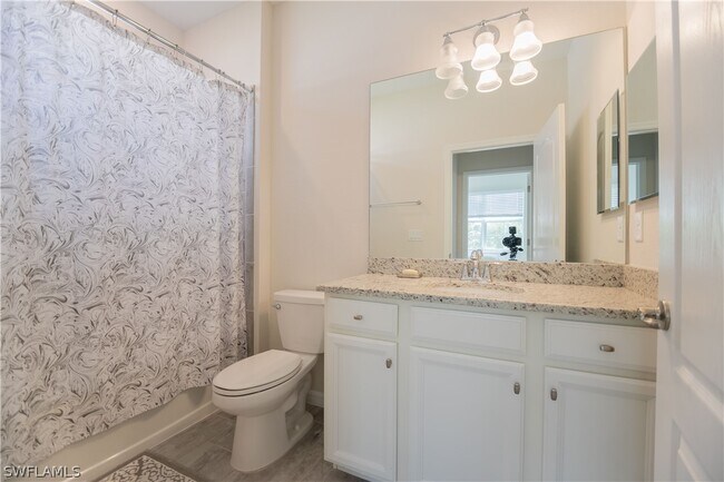 Building Photo - 2075 Parson St