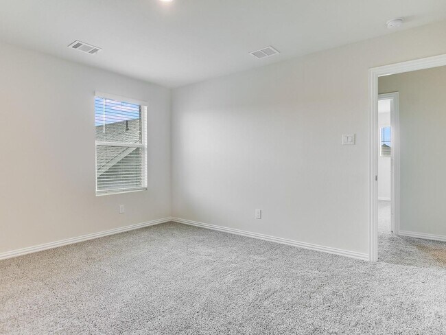 Building Photo - Practically New Home in Wolf Creek Resort Style Community