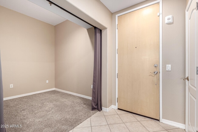 Building Photo - 2302 N Central Ave