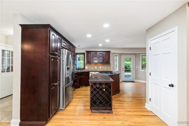 Building Photo - 3306 Glen Abbey Terrace