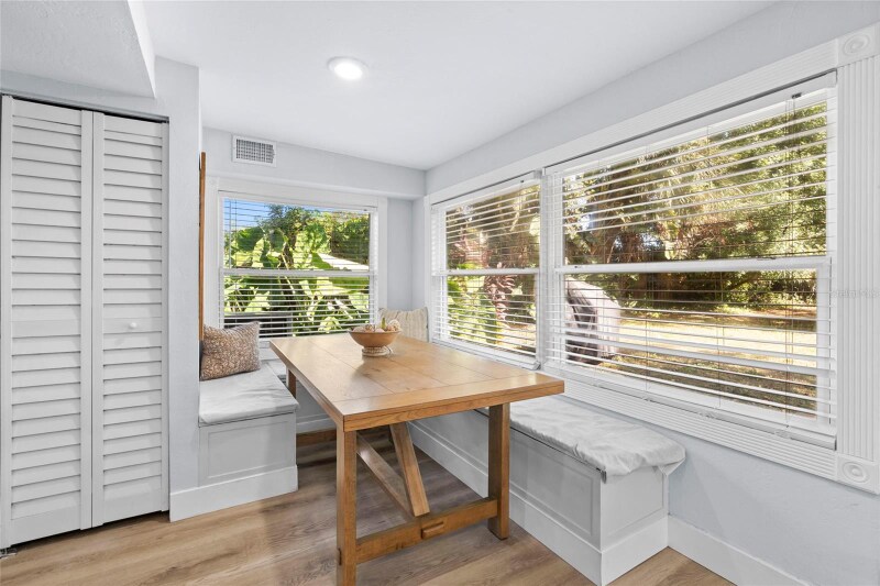 Building Photo - 7095 111th St N