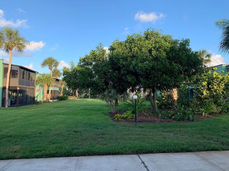 Building Photo - 5500 Ocean Shore Blvd