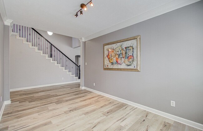 Building Photo - 12935 Northpointe Bend Dr