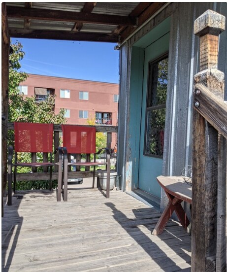 Primary Photo - 351 Linden St