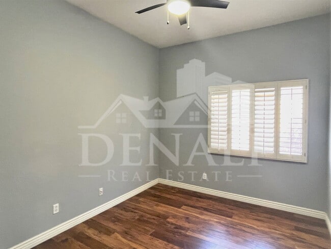 Building Photo - 4523 E Swilling Rd