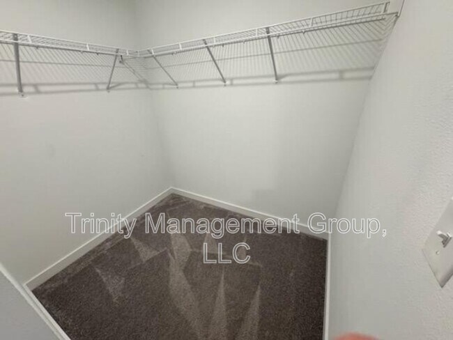 Building Photo - 11279 Kodiak Wren Rd