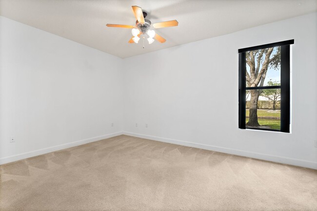 Building Photo - 234 Murano Dr