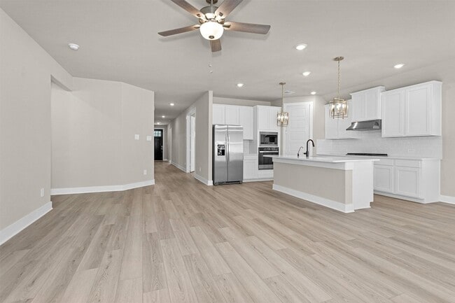 Building Photo - 2002 Bluff Oak Ct