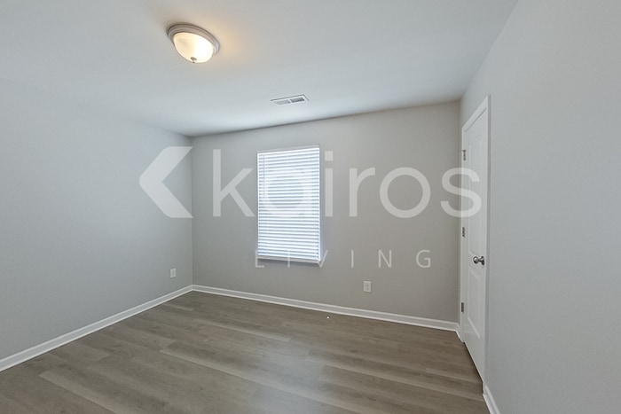 Building Photo - 1233 Zoysia Dr