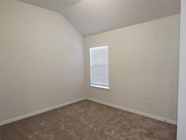 Building Photo - 2222 Vigilance Ct