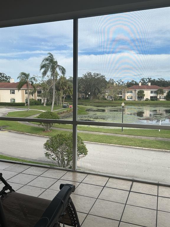 Building Photo - 10325 Carrollwood Ln