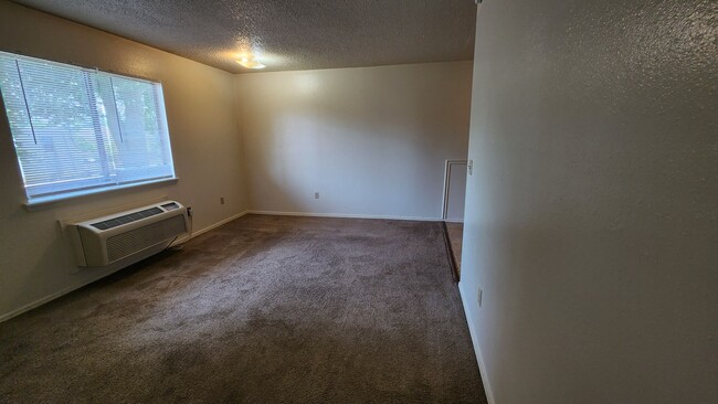 Interior Photo - Foxfire Apartments